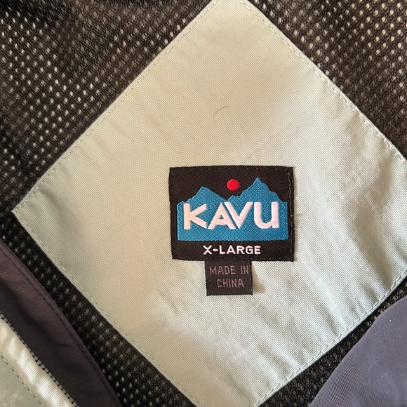 Kavu Nylon zipper Jacket szXL - Picture 10 of 16